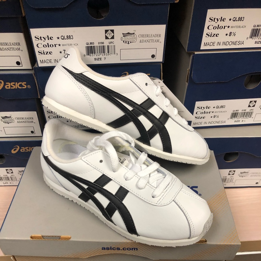 ASICS Cheer Shoes